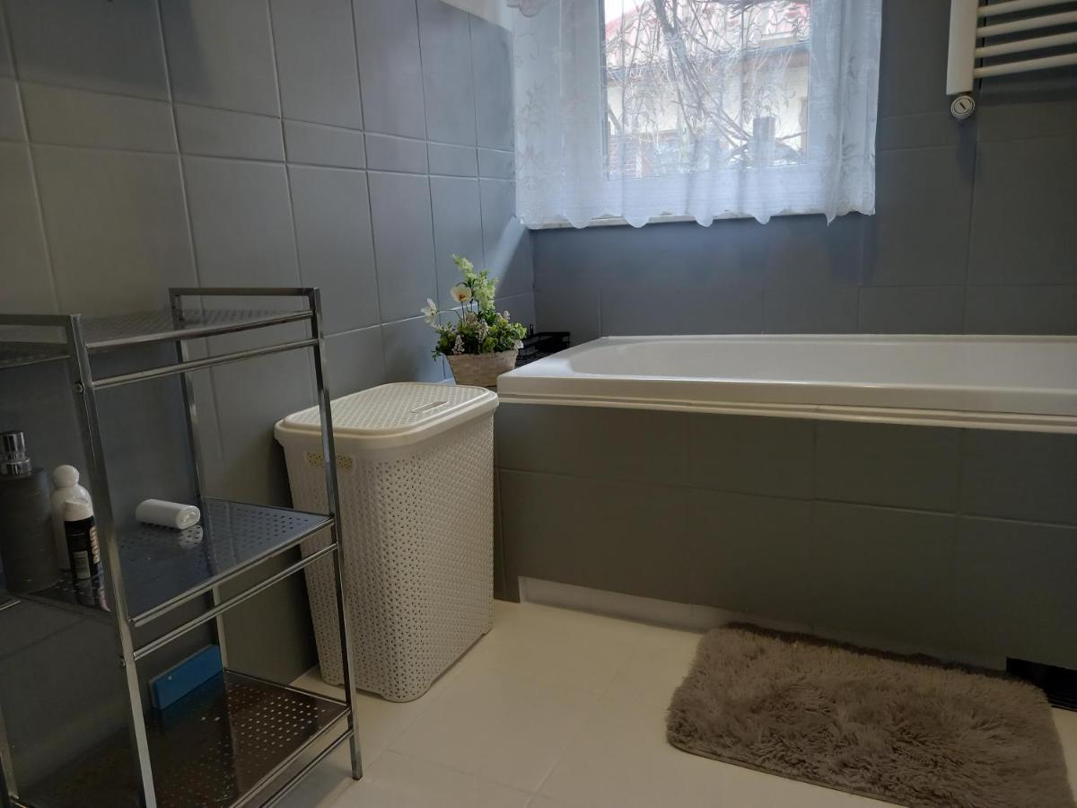 Pokoje Goscinne U Grazynki Nowy Sącz Buitenkant foto
